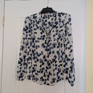 Dorothy Perkins Floral Print Women's Top - Blue and White Size Medium